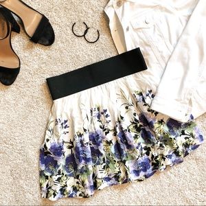 HP x3 ⭐️ Floral Skirt